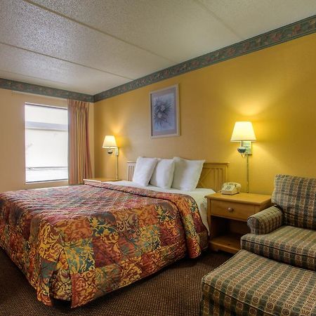 Royal Inn Pigeon Forge Room photo